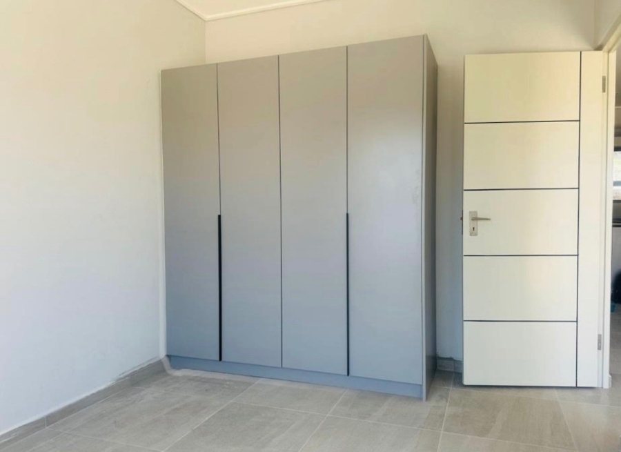 2 Bedroom Property for Sale in Table View Western Cape